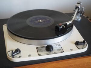 つみたてNISAでSPUの条件を達成する方法は？