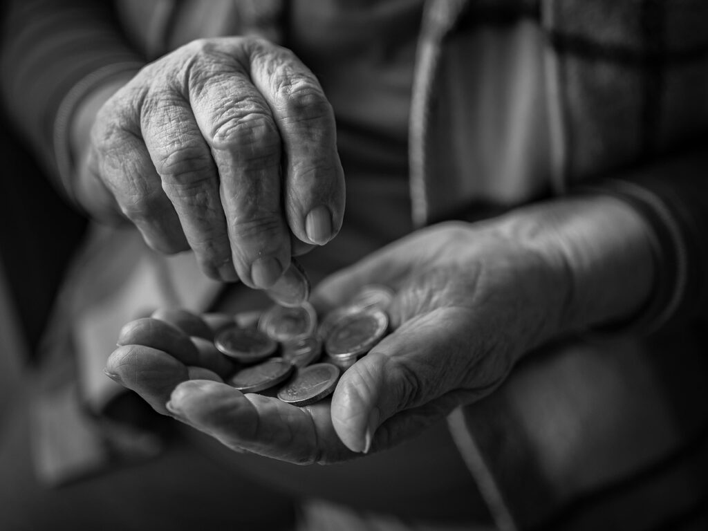 専業主婦の年金は何歳まで受け取れるのか？